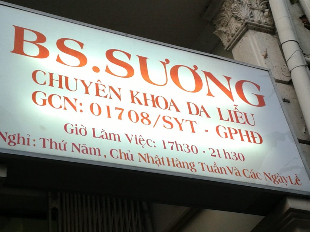 Bác sĩ Da Liễu Bạch Sương