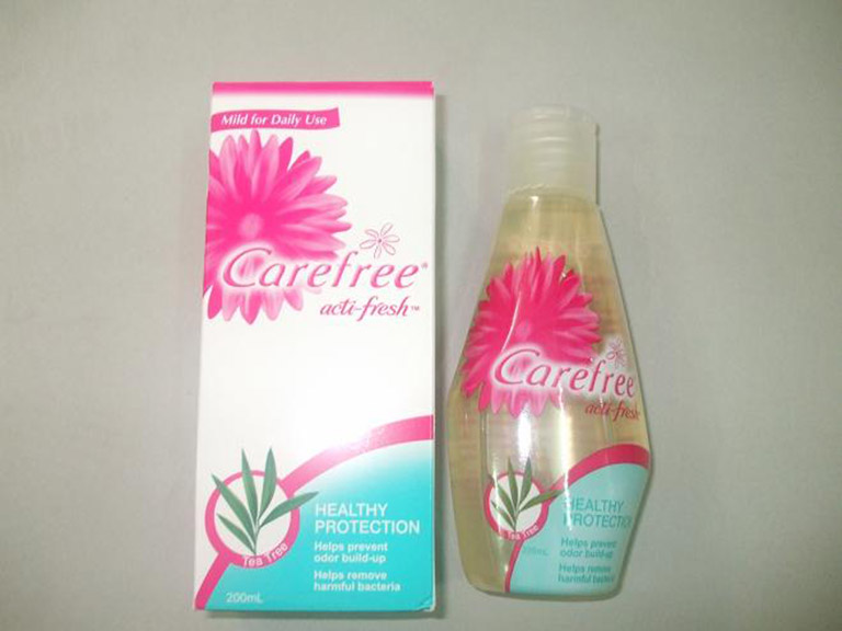Dung dịch vệ sinh phụ nữ Carefree có tính chất dịu nhẹ và có độ pH chuẩn