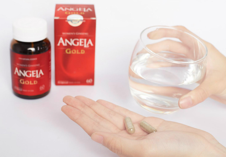 Sử dụng viên uống Sâm Angela Gold bằng cách chiêu với nước lọc. Mỗi lần dùng 1 viên.