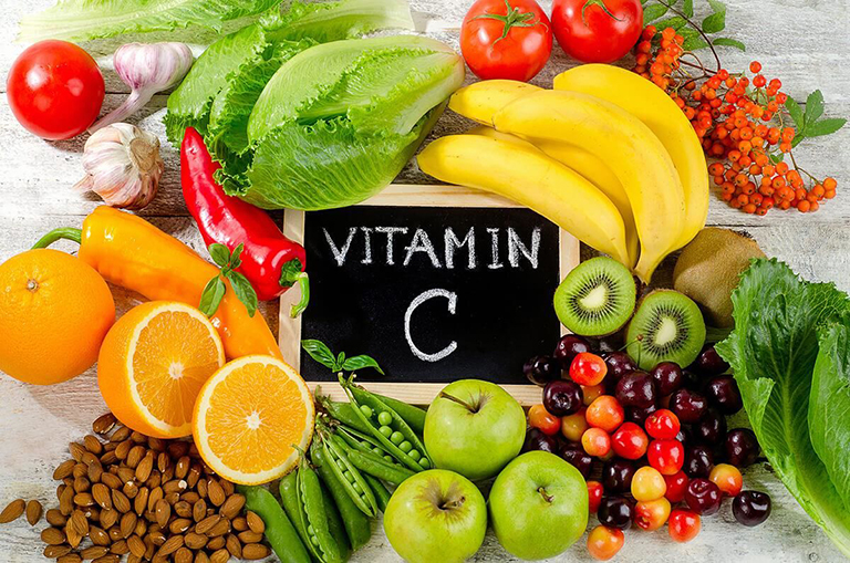 Nhóm thực phẩm giàu vitamin C có tác dụng tốt cho người bị giời leo