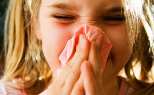 Viêm mũi xoang xuất tiết là căn bệnh có thể gặp ở mọi lứa tuổi nhưng phổ biến nhất là trẻ em