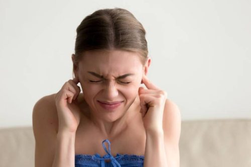 Viêm xoang ù tai là hiện tượng khiến nhiều người khó chịu