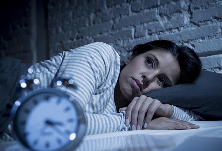 Mất ngủ kinh niên là tình trạng mà nhiều người thường gặp phải