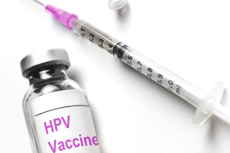 Phòng ngừa mụn cơm và các tình trạng da liễu do HPV