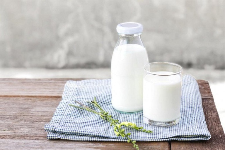 Bị trào ngược dạ dày có nên uống sữa không là thắc mắc chung của nhiều người