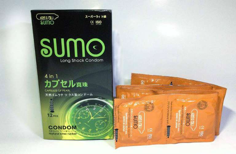 Bao cao su Sumo 4 trong 1 có giá bán 120.000 VNĐ/hộp.