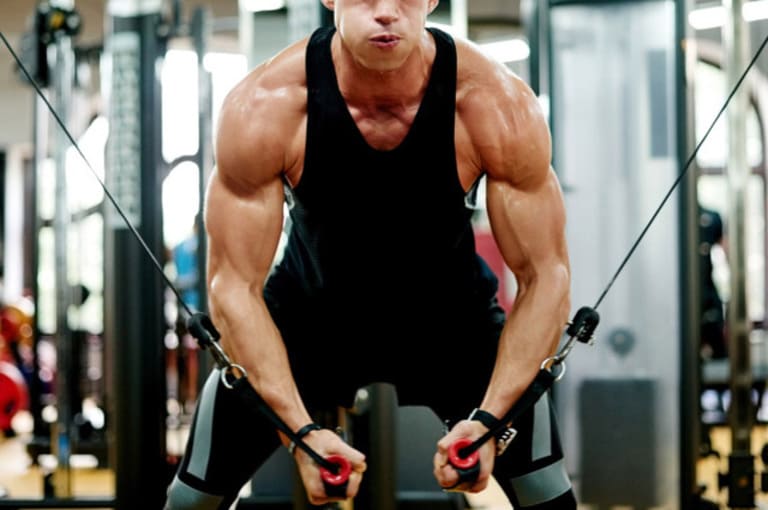 trĩ có tập gym được không