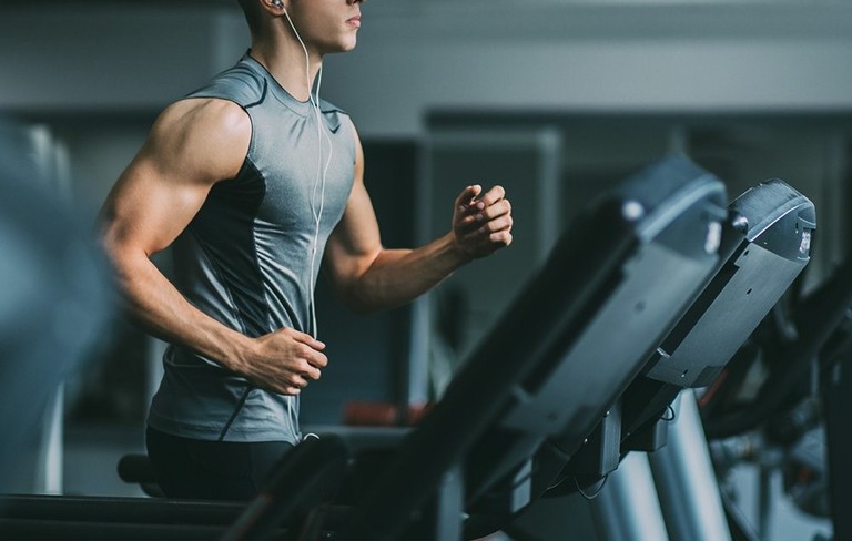 tập gym có bị trĩ không