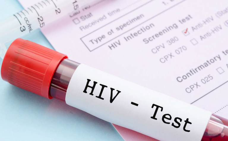 Nuốt tinh dịch có thể làm tăng nguy cơ mắc căn bệnh thế kỷ HIV/AIDS.