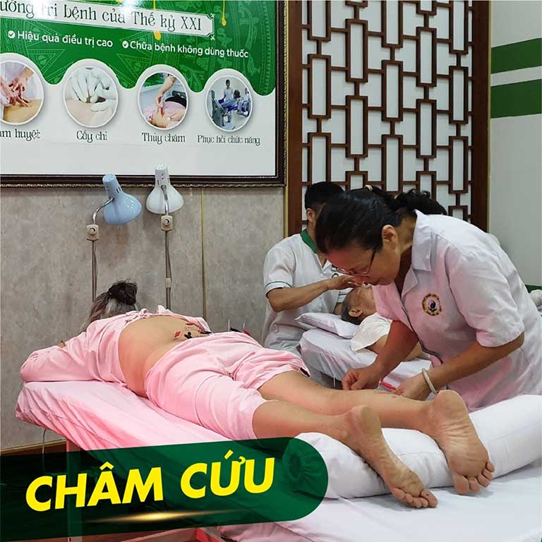 Châm cứu chữa mất ngủ tại Trung tâm Thuốc dân tộc