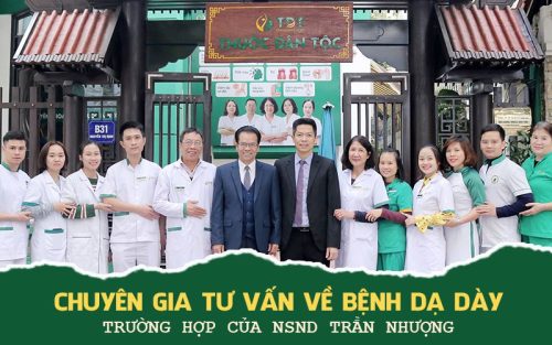 Bác sĩ Tuyết Lan chữa bệnh dạ dày cho NS Trần Nhượng