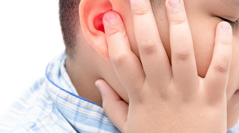 Dấu hiệu nhận biết viêm tai giữa cấp tính
