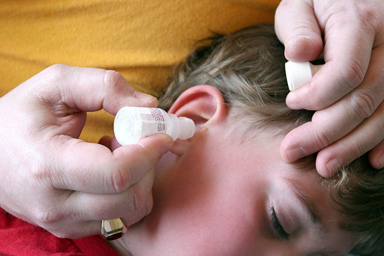 Phương pháp điều trị viêm tai giữa mạn tính ở trẻ em