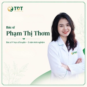 Bác sĩ Phạm Thị Thơm