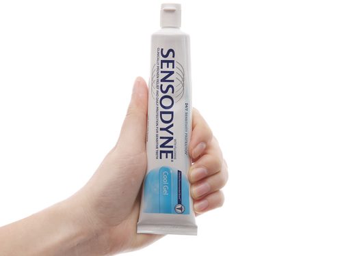 Kem đánh răng Sensodyne