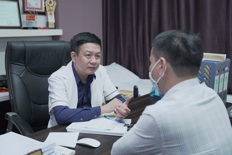 Lương y Đỗ Minh Tuấn tư vấn cho bệnh nhân viêm xoang Lương y Đỗ Minh Tuấn tư vấn cho bệnh nhân viêm xoang