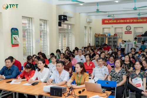 Chương trình thăm khám, tuyên truyền sức khỏe miễn phí tại Quan Nhân, Thanh Xuân, Hà Nội
