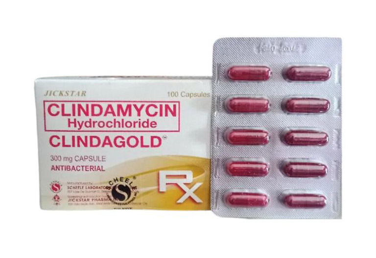 Dùng kháng sinh Clindamycin