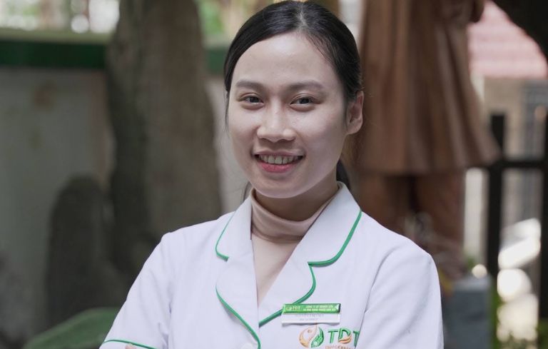 Bác sĩ Nguyễn Thị Việt