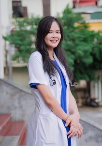 Bác sĩ Trần Thu Trang
